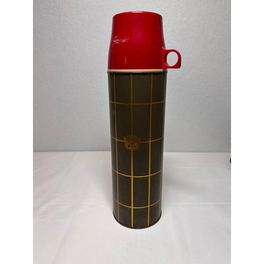 Vintage Thermos Vacuum Bottle 2434 Quart Size Brown Yellow Grid Red Cup Lid‎